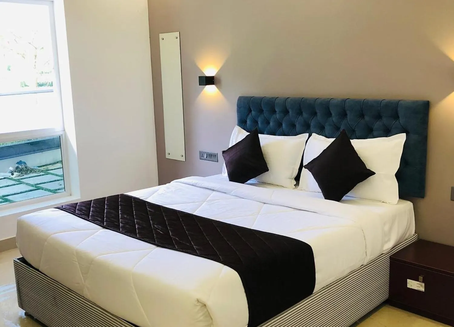 The Lotaz Hotel Kochi